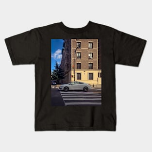 Street Buildings Car Harlem Manhattan NYC Kids T-Shirt